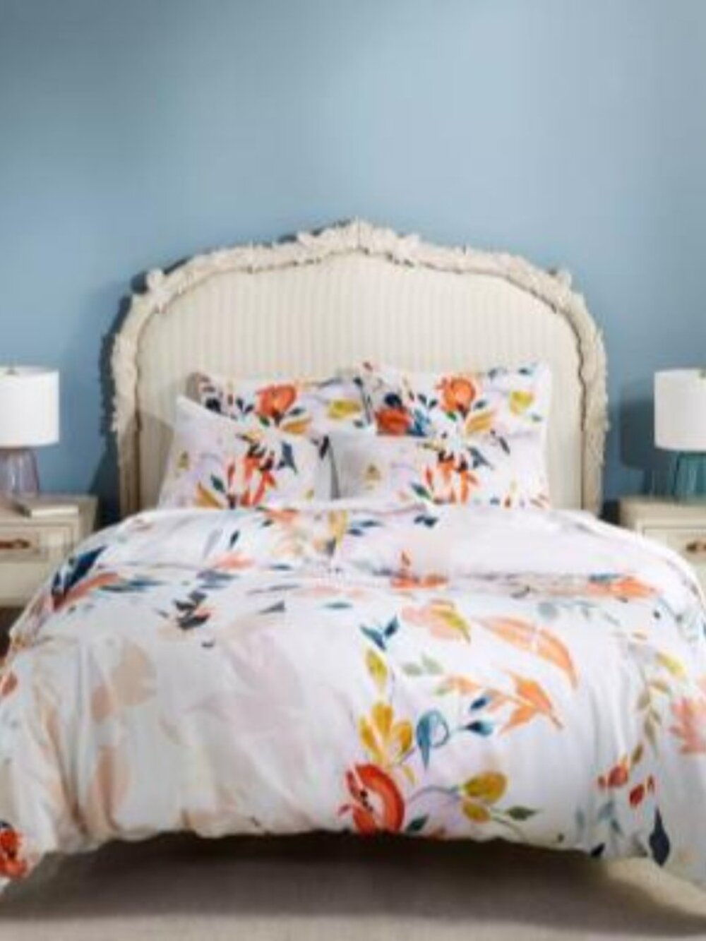 Like new Anthropologie Bryony king duvet, pristine condition, cotton slub, boho